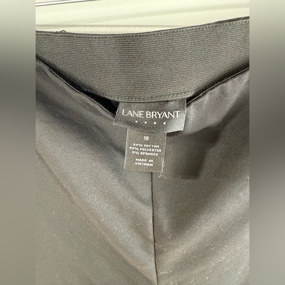 Lane Bryant women’s black pull on stretch dress business casual capris. Size 18 - Picture 2 of 5